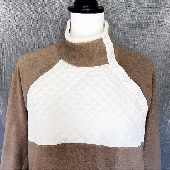 Crown & ivy women’s long sleeve pull over jacket with buttons - Picture 2 of 7